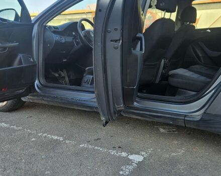 Серый Фольксваген Пассат Вариант, объемом двигателя 2 л и пробегом 314 тыс. км за 2957 $, фото 11 на Automoto.ua