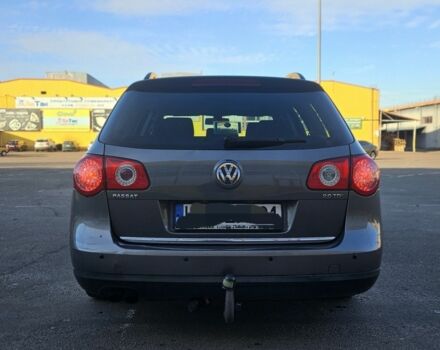 Серый Фольксваген Пассат Вариант, объемом двигателя 2 л и пробегом 314 тыс. км за 2957 $, фото 3 на Automoto.ua