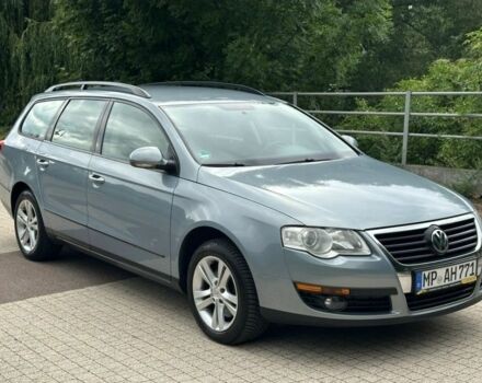 Сірий Фольксваген Пассат Варіант, об'ємом двигуна 1.9 л та пробігом 225 тис. км за 1750 $, фото 1 на Automoto.ua