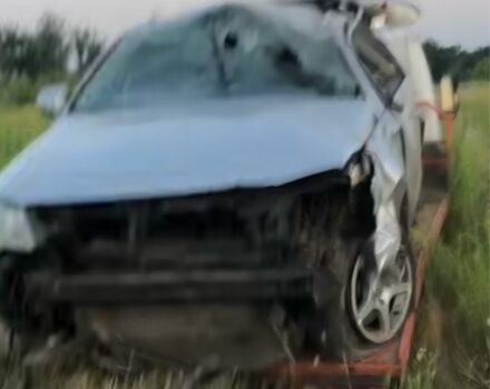 Фольксваген Пассат Варіант 2007 у Решетиловке на Automoto.ua Сірий Фольксваген Пассат Варіант, об'ємом двигуна 2 л та пробігом 190 тис. км за 1200 $, фото 2 на Automoto.ua
