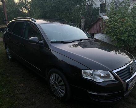 Серый Фольксваген Пассат Вариант, объемом двигателя 2 л и пробегом 370 тыс. км за 2350 $, фото 5 на Automoto.ua