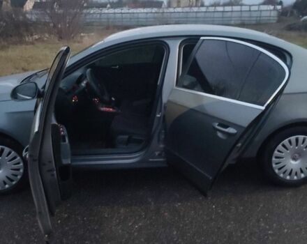 Серый Фольксваген Пассат Вариант, объемом двигателя 2 л и пробегом 280 тыс. км за 4000 $, фото 7 на Automoto.ua