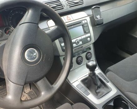 Серый Фольксваген Пассат Вариант, объемом двигателя 1.9 л и пробегом 300 тыс. км за 6900 $, фото 1 на Automoto.ua