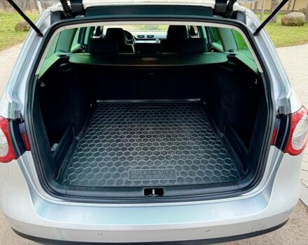 Сірий Фольксваген Пассат Варіант, об'ємом двигуна 2 л та пробігом 278 тис. км за 7800 $, фото 8 на Automoto.ua