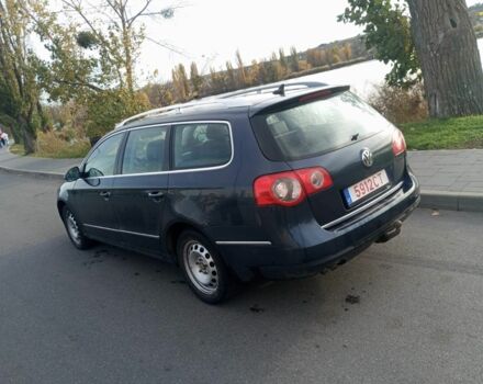 Серый Фольксваген Пассат Вариант, объемом двигателя 2 л и пробегом 300 тыс. км за 2500 $, фото 2 на Automoto.ua