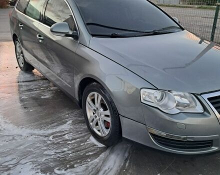 Фольксваген Пассат Вариант 2007 в Калиновке на Automoto.ua Серый Фольксваген Пассат Вариант, объемом двигателя 2 л и пробегом 291 тыс. км за 6300 $, фото 1 на Automoto.ua