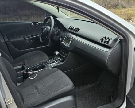 Сірий Фольксваген Пассат Варіант, об'ємом двигуна 1.6 л та пробігом 308 тис. км за 7000 $, фото 7 на Automoto.ua