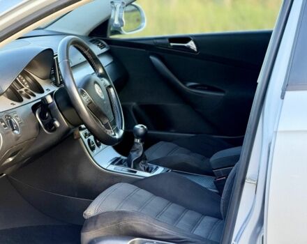 Серый Фольксваген Пассат Вариант, объемом двигателя 2 л и пробегом 309 тыс. км за 5350 $, фото 17 на Automoto.ua