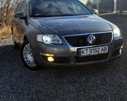 Сірий Фольксваген Пассат Варіант, об'ємом двигуна 2 л та пробігом 380 тис. км за 4250 $, фото 1 на Automoto.ua