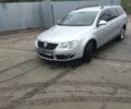Серый Фольксваген Пассат Вариант, объемом двигателя 2 л и пробегом 300 тыс. км за 5700 $, фото 2 на Automoto.ua