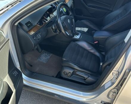 Сірий Фольксваген Пассат Варіант, об'ємом двигуна 2 л та пробігом 370 тис. км за 6500 $, фото 7 на Automoto.ua