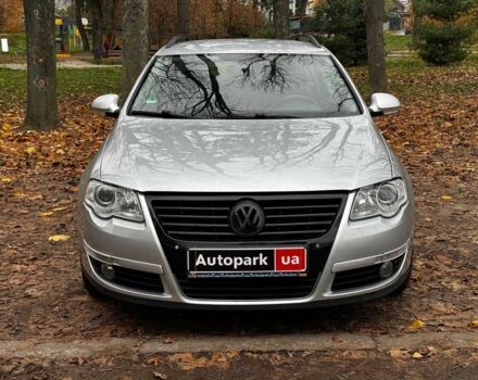 Сірий Фольксваген Пассат Варіант, об'ємом двигуна 1.8 л та пробігом 249 тис. км за 5990 $, фото 1 на Automoto.ua