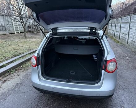 Сірий Фольксваген Пассат Варіант, об'ємом двигуна 2 л та пробігом 300 тис. км за 2950 $, фото 12 на Automoto.ua