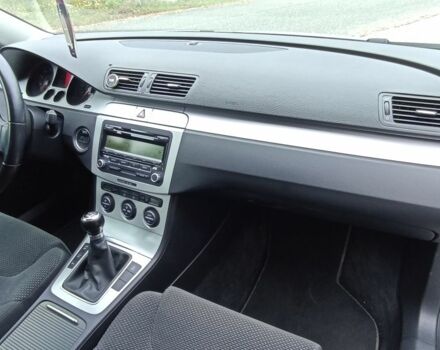 Фольксваген Пассат Вариант 2008 в Днепре (Днепропетровске) на Automoto.ua Серый Фольксваген Пассат Вариант, объемом двигателя 1.8 л и пробегом 220 тыс. км за 6500 $, фото 6 на Automoto.ua