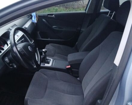 Серый Фольксваген Пассат Вариант, объемом двигателя 2 л и пробегом 286 тыс. км за 6350 $, фото 6 на Automoto.ua