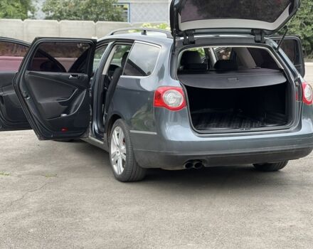 Сірий Фольксваген Пассат Варіант, об'ємом двигуна 2 л та пробігом 305 тис. км за 5800 $, фото 15 на Automoto.ua