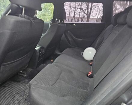 Серый Фольксваген Пассат Вариант, объемом двигателя 2 л и пробегом 300 тыс. км за 4950 $, фото 4 на Automoto.ua