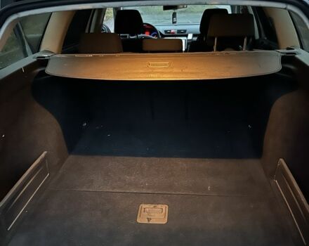 Сірий Фольксваген Пассат Варіант, об'ємом двигуна 2 л та пробігом 284 тис. км за 3150 $, фото 4 на Automoto.ua