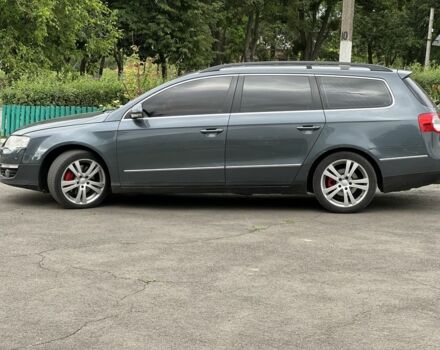 Сірий Фольксваген Пассат Варіант, об'ємом двигуна 2 л та пробігом 305 тис. км за 5800 $, фото 3 на Automoto.ua