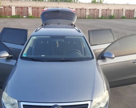 Фольксваген Пассат Вариант 2008 в Дубно на Automoto.ua Серый Фольксваген Пассат Вариант, объемом двигателя 2 л и пробегом 282 тыс. км за 5999 $, фото 2 на Automoto.ua