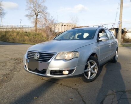 Серый Фольксваген Пассат Вариант, объемом двигателя 2 л и пробегом 333 тыс. км за 3000 $, фото 1 на Automoto.ua
