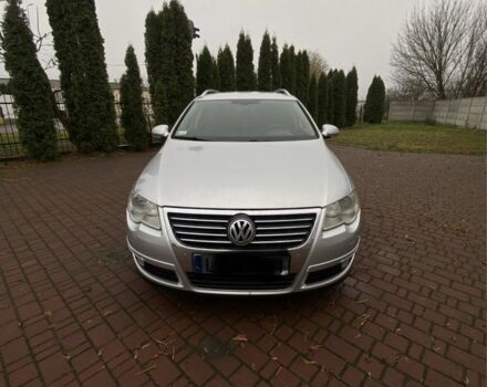 Серый Фольксваген Пассат Вариант, объемом двигателя 2 л и пробегом 302 тыс. км за 3450 $, фото 1 на Automoto.ua