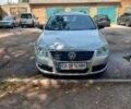 Серый Фольксваген Пассат Вариант, объемом двигателя 2 л и пробегом 218 тыс. км за 6200 $, фото 1 на Automoto.ua