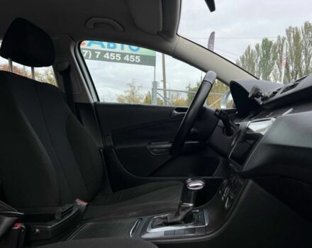 Серый Фольксваген Пассат Вариант, объемом двигателя 2 л и пробегом 245 тыс. км за 6200 $, фото 8 на Automoto.ua