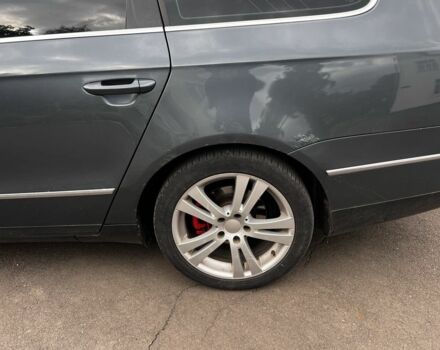 Сірий Фольксваген Пассат Варіант, об'ємом двигуна 2 л та пробігом 305 тис. км за 5800 $, фото 16 на Automoto.ua