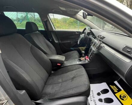 Сірий Фольксваген Пассат Варіант, об'ємом двигуна 2 л та пробігом 265 тис. км за 5999 $, фото 18 на Automoto.ua