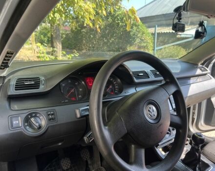 Сірий Фольксваген Пассат Варіант, об'ємом двигуна 2 л та пробігом 370 тис. км за 3199 $, фото 7 на Automoto.ua