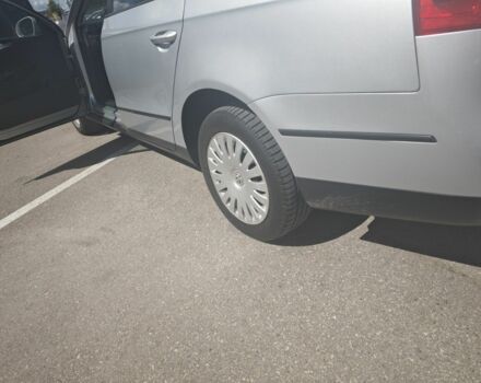 Серый Фольксваген Пассат Вариант, объемом двигателя 2 л и пробегом 290 тыс. км за 3600 $, фото 4 на Automoto.ua