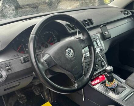 Сірий Фольксваген Пассат Варіант, об'ємом двигуна 2 л та пробігом 265 тис. км за 5999 $, фото 11 на Automoto.ua