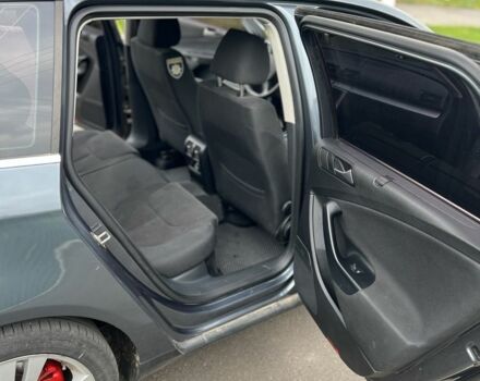 Сірий Фольксваген Пассат Варіант, об'ємом двигуна 2 л та пробігом 305 тис. км за 5800 $, фото 10 на Automoto.ua