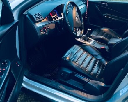 Серый Фольксваген Пассат Вариант, объемом двигателя 2 л и пробегом 292 тыс. км за 6600 $, фото 3 на Automoto.ua