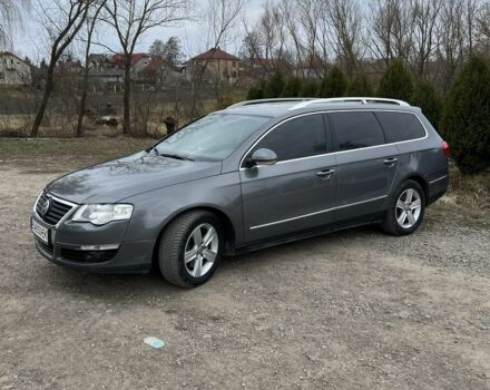 Сірий Фольксваген Пассат Варіант, об'ємом двигуна 2 л та пробігом 214 тис. км за 6500 $, фото 3 на Automoto.ua