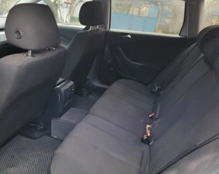 Сірий Фольксваген Пассат Варіант, об'ємом двигуна 2 л та пробігом 350 тис. км за 1800 $, фото 22 на Automoto.ua