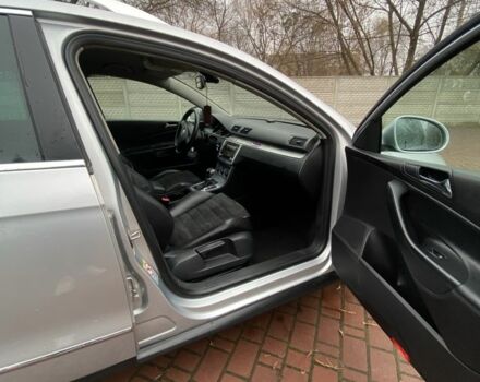 Серый Фольксваген Пассат Вариант, объемом двигателя 2 л и пробегом 359 тыс. км за 2750 $, фото 1 на Automoto.ua