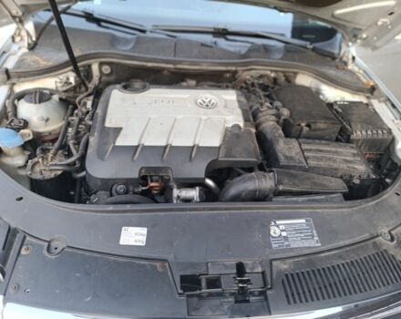 Серый Фольксваген Пассат Вариант, объемом двигателя 2 л и пробегом 323 тыс. км за 5999 $, фото 5 на Automoto.ua