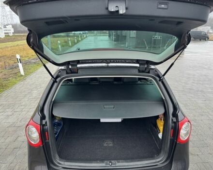 Серый Фольксваген Пассат Вариант, объемом двигателя 2 л и пробегом 410 тыс. км за 6695 $, фото 17 на Automoto.ua