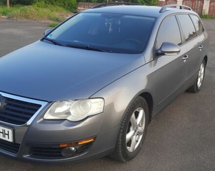 Фольксваген Пассат Вариант 2008 в Дубно на Automoto.ua Серый Фольксваген Пассат Вариант, объемом двигателя 2 л и пробегом 282 тыс. км за 5999 $, фото 3 на Automoto.ua