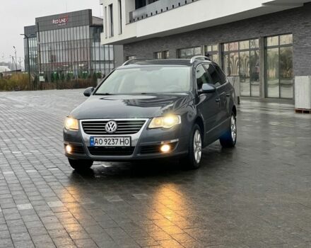 Сірий Фольксваген Пассат Варіант, об'ємом двигуна 2 л та пробігом 330 тис. км за 6800 $, фото 4 на Automoto.ua