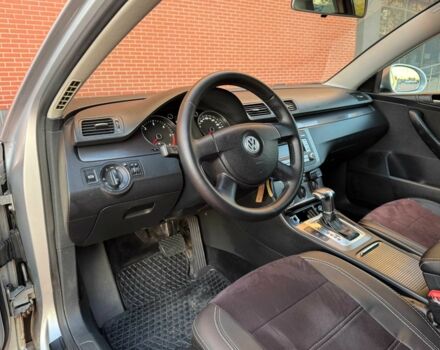 Серый Фольксваген Пассат Вариант, объемом двигателя 2 л и пробегом 279 тыс. км за 6200 $, фото 13 на Automoto.ua