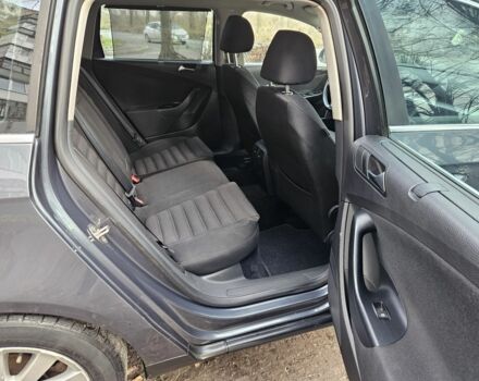 Серый Фольксваген Пассат Вариант, объемом двигателя 2 л и пробегом 450 тыс. км за 2400 $, фото 13 на Automoto.ua