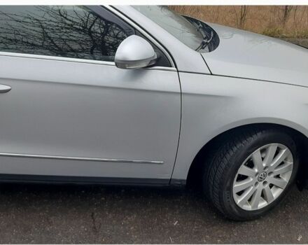 Фольксваген Пассат Вариант 2009 в Червонограде на Automoto.ua Серый Фольксваген Пассат Вариант, объемом двигателя 2 л и пробегом 285 тыс. км за 6500 $, фото 1 на Automoto.ua