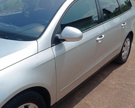 Сірий Фольксваген Пассат Варіант, об'ємом двигуна 2 л та пробігом 267 тис. км за 6500 $, фото 1 на Automoto.ua