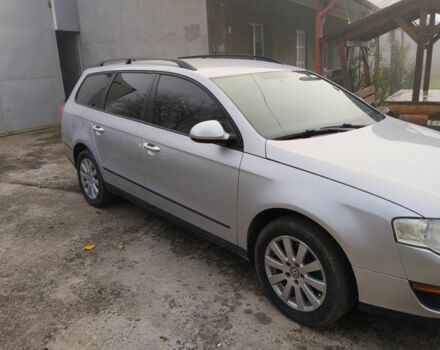 Сірий Фольксваген Пассат Варіант, об'ємом двигуна 2 л та пробігом 300 тис. км за 5999 $, фото 1 на Automoto.ua