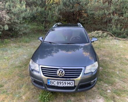 Серый Фольксваген Пассат Вариант, объемом двигателя 2 л и пробегом 350 тыс. км за 8600 $, фото 2 на Automoto.ua