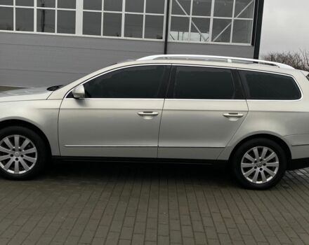 Серый Фольксваген Пассат Вариант, объемом двигателя 2 л и пробегом 189 тыс. км за 7500 $, фото 2 на Automoto.ua