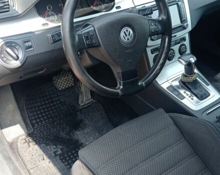 Сірий Фольксваген Пассат Варіант, об'ємом двигуна 2 л та пробігом 267 тис. км за 6500 $, фото 3 на Automoto.ua